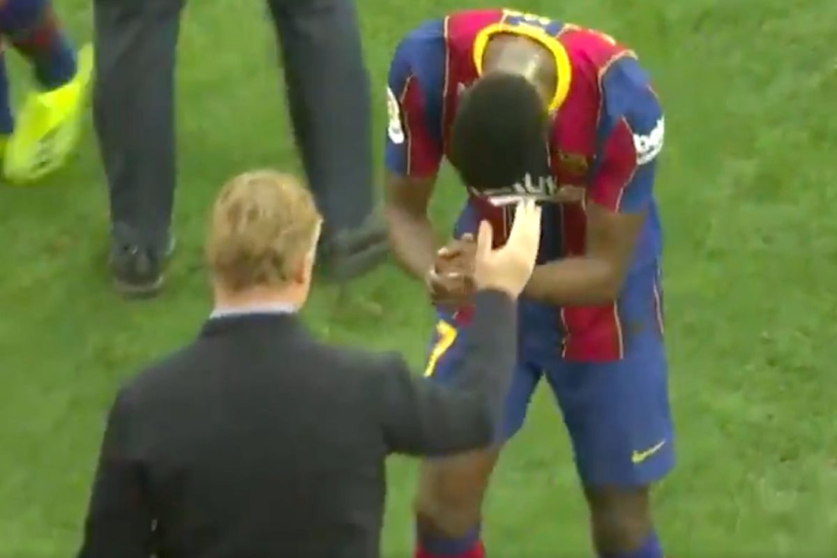 Ilaix Moriba bows to Ronald Koeman after full-time whistle against Sevilla (1)