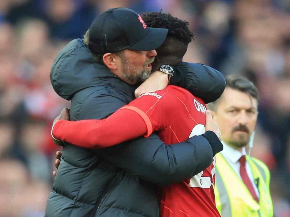 Intense hug between Jurgen Klopp and Divock Origi