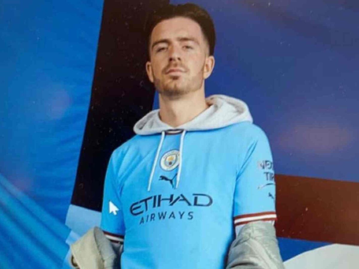 Jack Grealish in Man City home kit for 2223 season