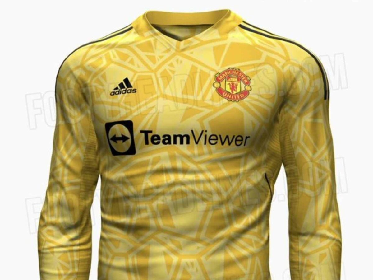 Man United goalkeeper kit for 2223 season