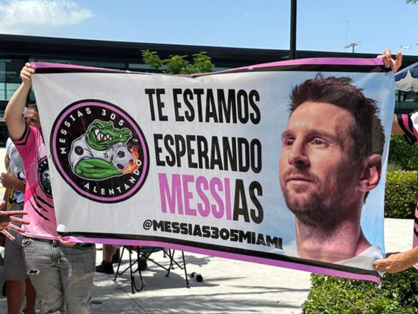 Fla Posting on X: @poetasfla1 Messi é cria do ninho   / X