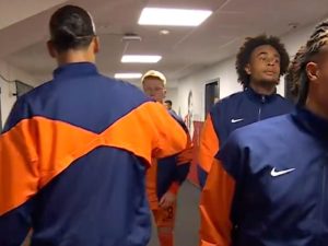 Virgil van Dijk and Joshua Zirkzee’s Awkward Tunnel Encounter Explained